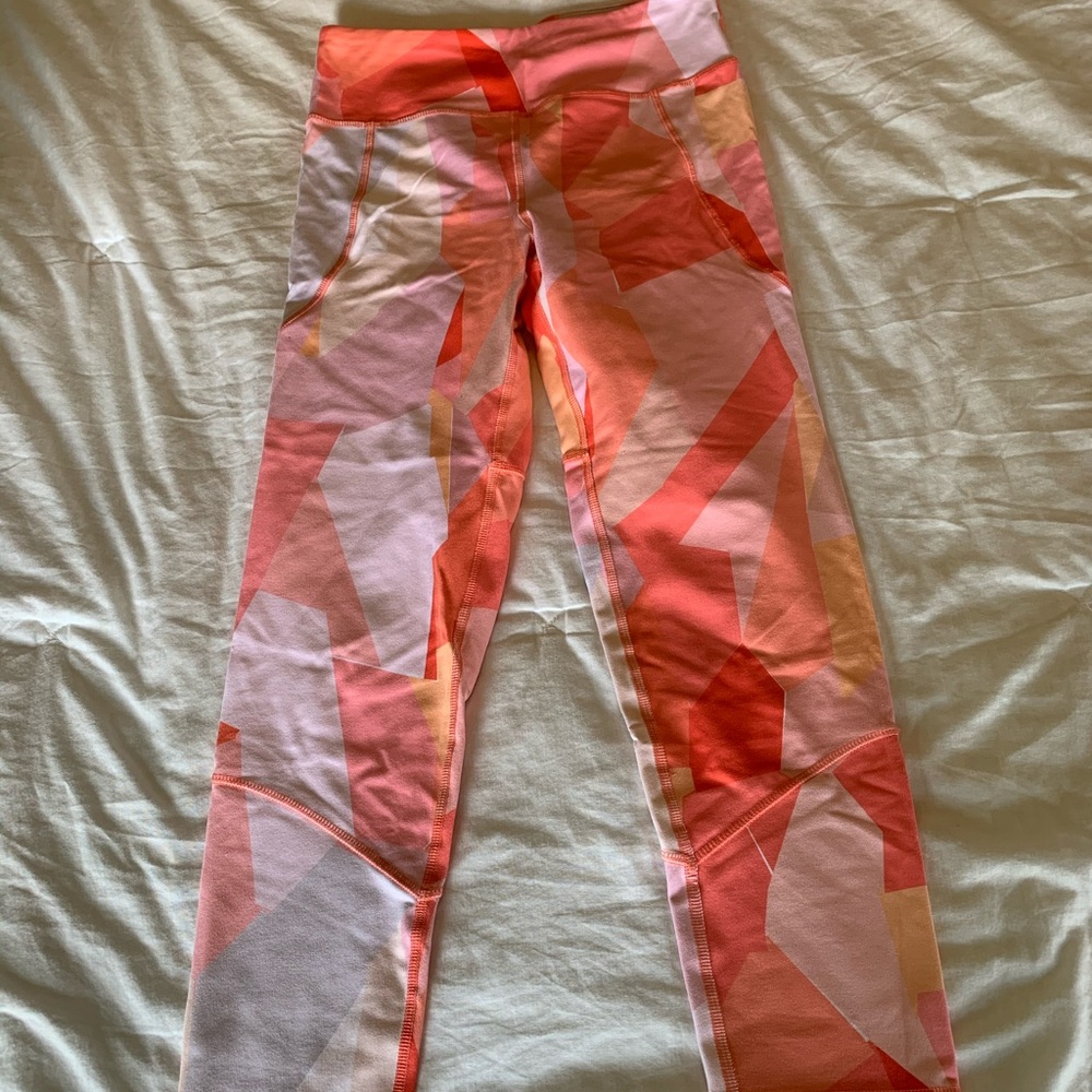 Lou & Grey leggings
